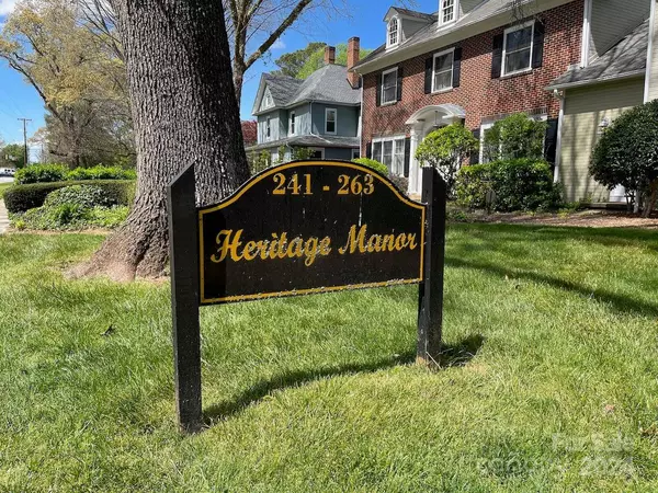 249 5th AVE NE #9 & 9A, Hickory, NC 28601