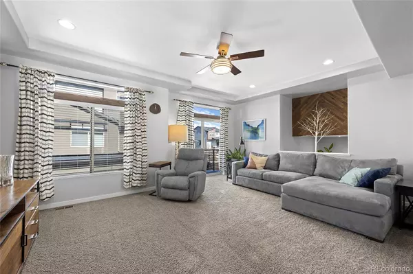 4426 Vindaloo DR, Castle Rock, CO 80109