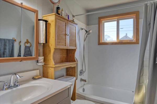 830 E Hoffman Ave, Spokane, WA 99207