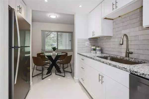 545 WESTLAKE BLVD #63, Palm Harbor, FL 34683