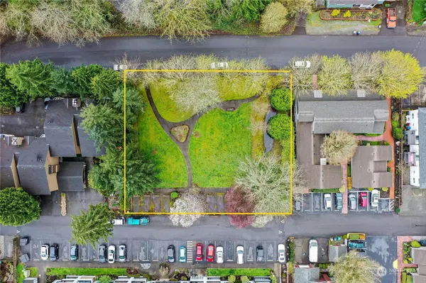 750 NW 3RD AVE NW, Issaquah, WA 98027