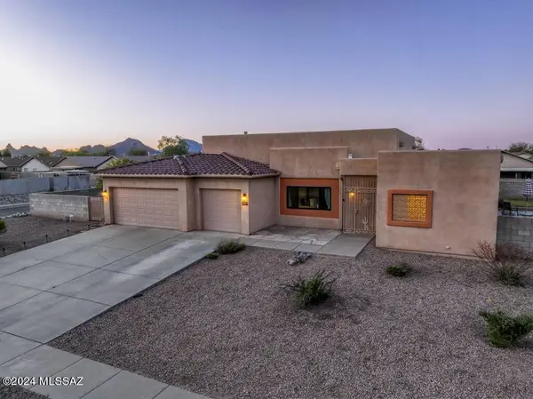 1974 W Corte Rancho Paraiso, Tucson, AZ 85746