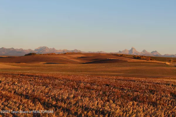 4129 MOUNTAIN SHADOWS LN, Drummond, ID 83420