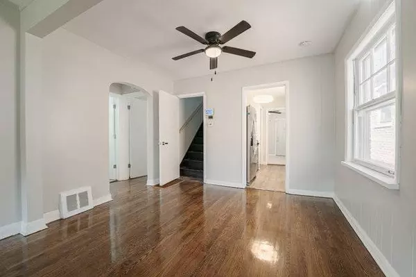 14126 S Dearborn ST, Riverdale, IL 60827