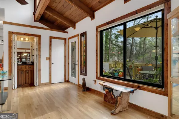 2244 Carlyle DR, Marietta, GA 30062