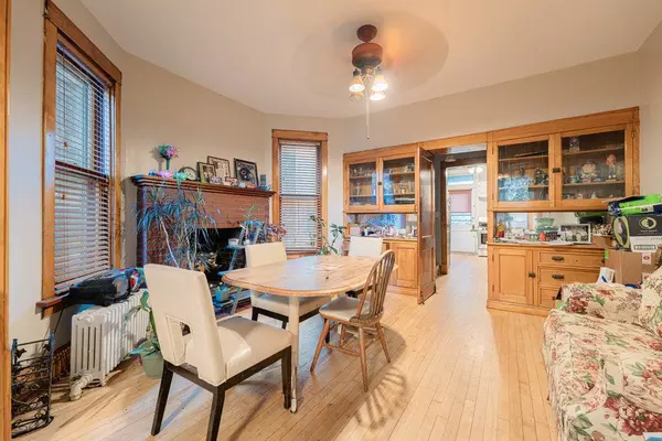 2525 York ST, Blue Island, IL 60406