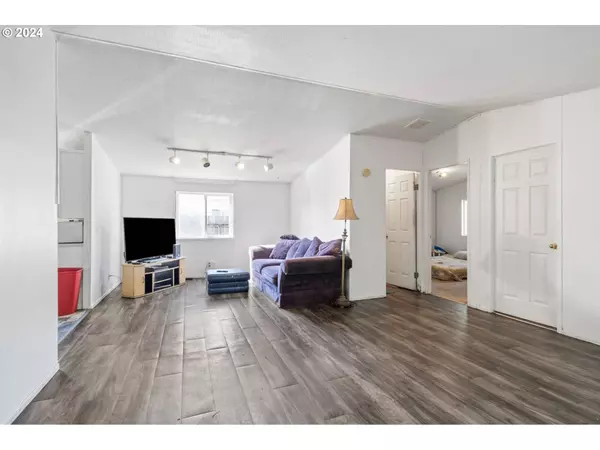 14313 NE 53RD ST, Vancouver, WA 98682