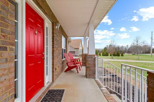 1405 Alyssa Dr, Chapel Hill, TN 37034