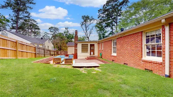 1015 Lawhon Street, Shreveport, LA 71106