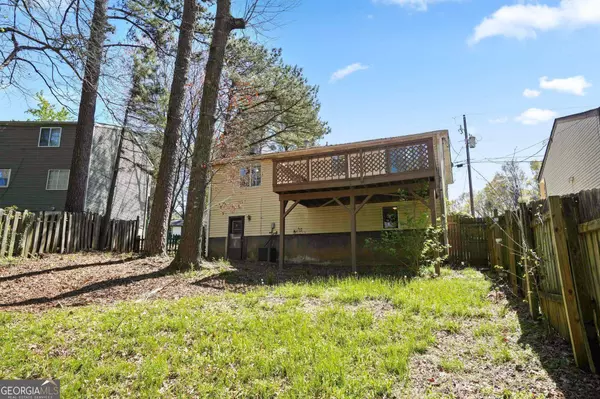 4286 Village Square LN, Stone Mountain, GA 30083