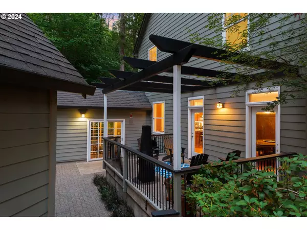 28502 NE 67TH ST, Camas, WA 98607