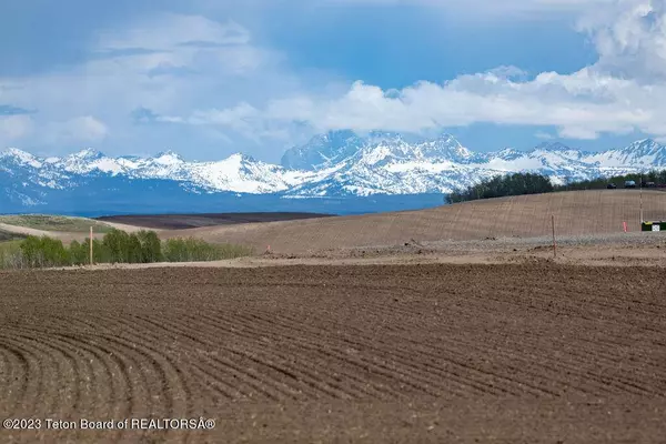 4130 MOUNTAIN SHADOWS LN, Drummond, ID 83420