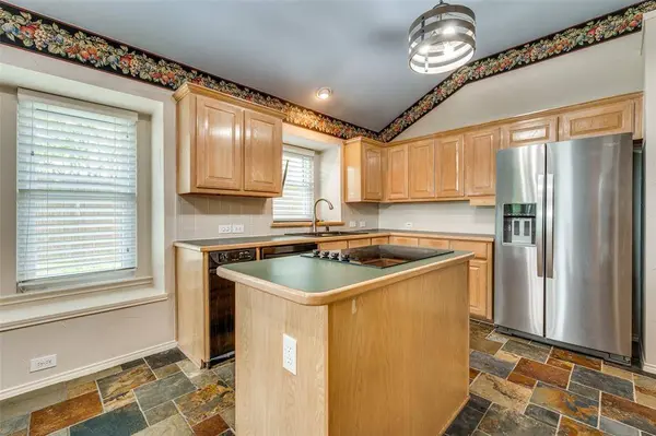 3025 Trailwood Drive, Mckinney, TX 75070
