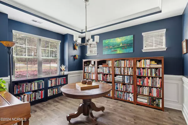 211 Dresden Lane, Whispering Pines, NC 28327