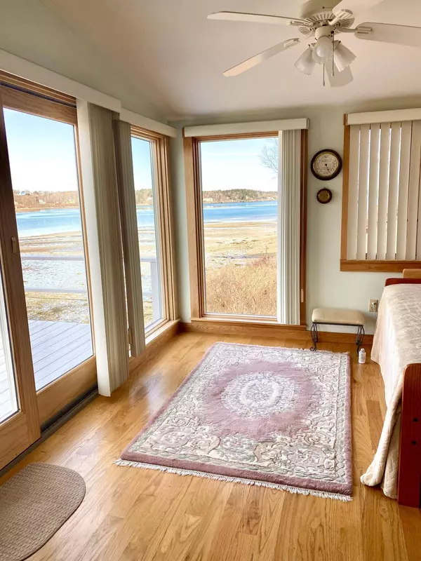 45 Eider RD, Harpswell, ME 04079