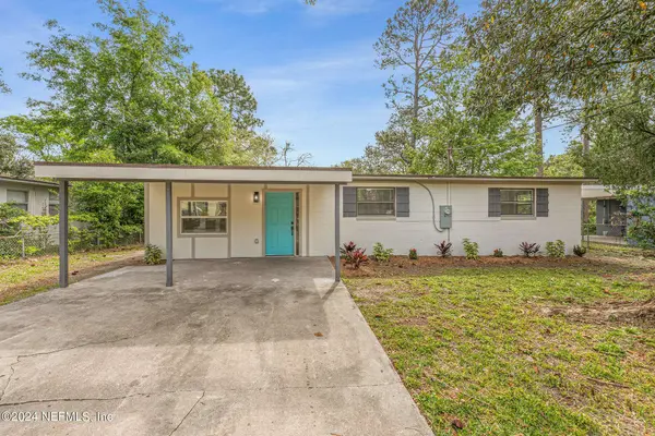 1843 BROOKVIEW DR S, Jacksonville, FL 32246