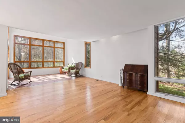 14715 DORSEY MILL RD, Glenwood, MD 21738