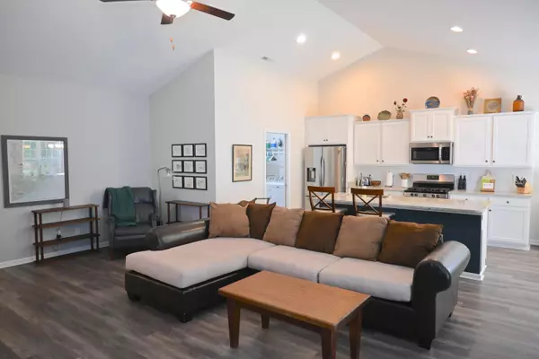 531 Charlton Blvd, Georgetown, SC 29440