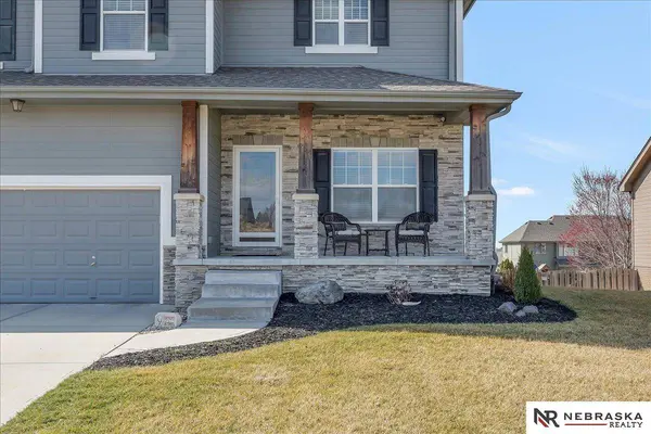 4210 N 207th Street, Elkhorn, NE 68022