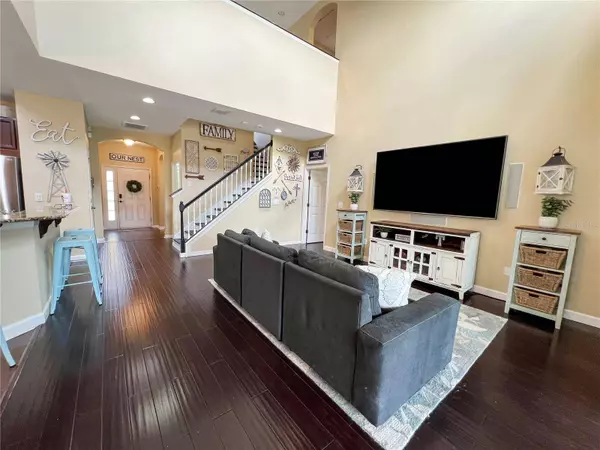 11322 SCRIBNER STATION LN, Lithia, FL 33547