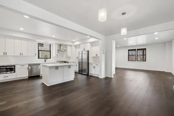 225 Lexington Pkwy N, Saint Paul, MN 55104