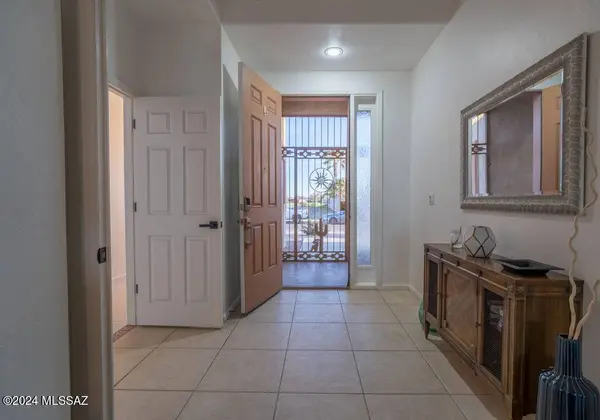 1974 W Corte Rancho Paraiso, Tucson, AZ 85746