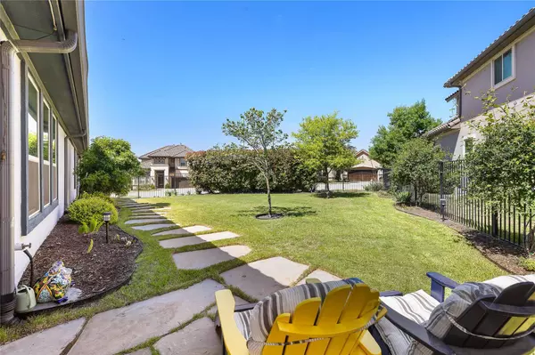 9109 Bayshore BND #9, Austin, TX 78726