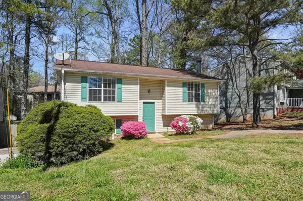 4286 Village Square LN, Stone Mountain, GA 30083