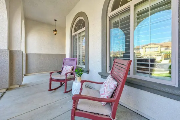 416 Sorrbento CT, Roseville, CA 95747