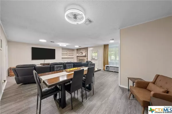 1405 Alford DR, Hillsboro, TX 76645