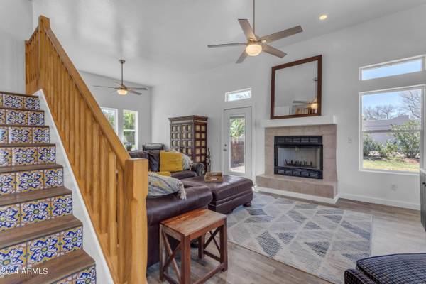 3867 E HAPPY Road, Queen Creek, AZ 85142