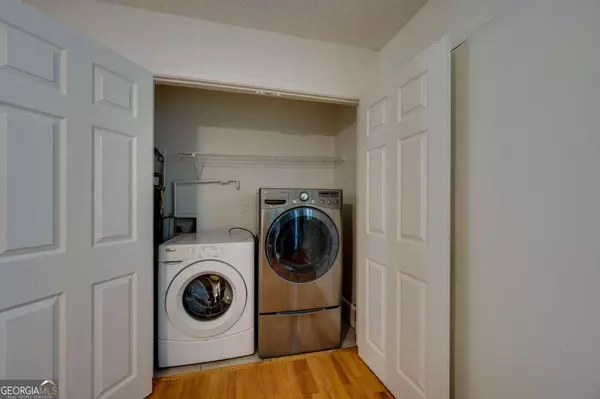 4200 Bowers Pointe DR SW, Lilburn, GA 30047