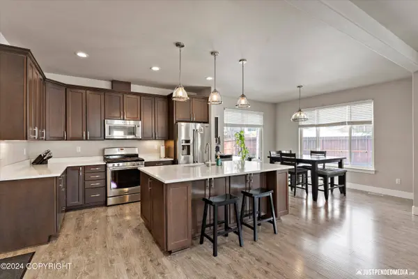 13475 Charmley CIR, Eagle River, AK 99577