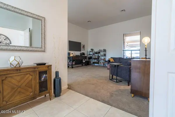 1974 W Corte Rancho Paraiso, Tucson, AZ 85746