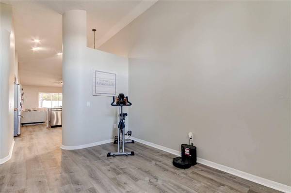 8529 HEYWARD RD, Tampa, FL 33635