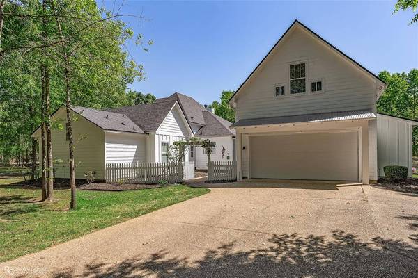 165 Holli Road, Benton, LA 71006