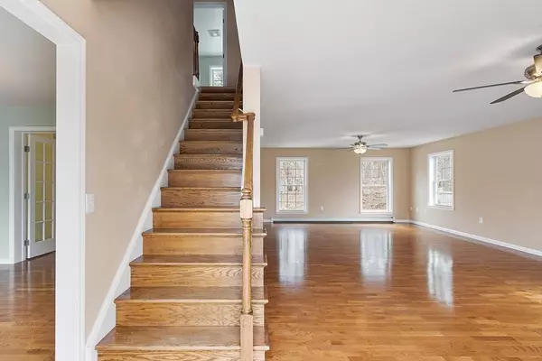 10 Wennerberg Rd, Middleton, MA 01949