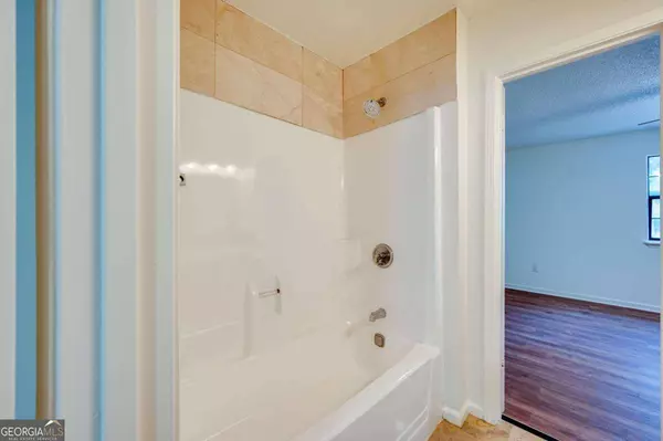 4200 Bowers Pointe DR SW, Lilburn, GA 30047