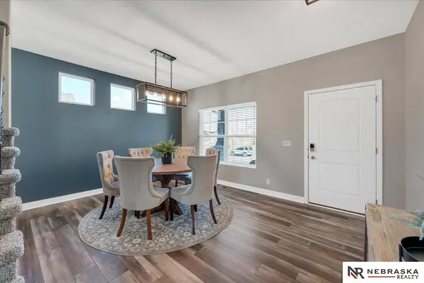 4210 N 207th Street, Elkhorn, NE 68022