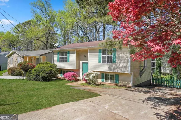 4286 Village Square LN, Stone Mountain, GA 30083