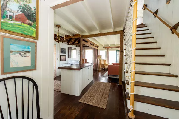 10 Wills Strait RD, Harpswell, ME 04079