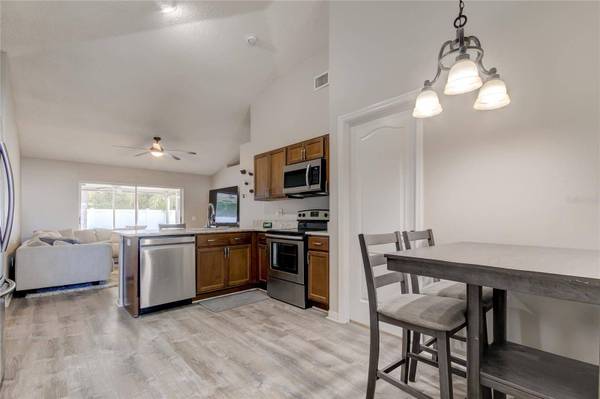 8529 HEYWARD RD, Tampa, FL 33635