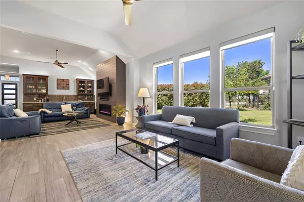 9109 Bayshore BND #9, Austin, TX 78726