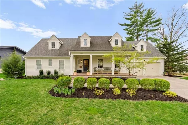 3201 W 82nd ST, Leawood, KS 66206