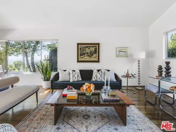 6150 Mulholland Hwy, Los Angeles, CA 90068