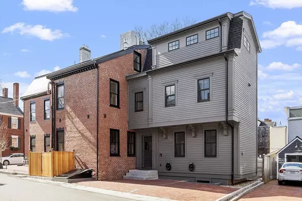 24 Center Street #D, Newburyport, MA 01950
