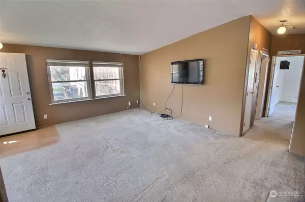 7300 NE 100th AVE #2, Vancouver, WA 98662