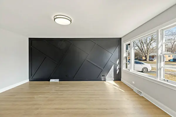 14920 Kenton AVE, Midlothian, IL 60445