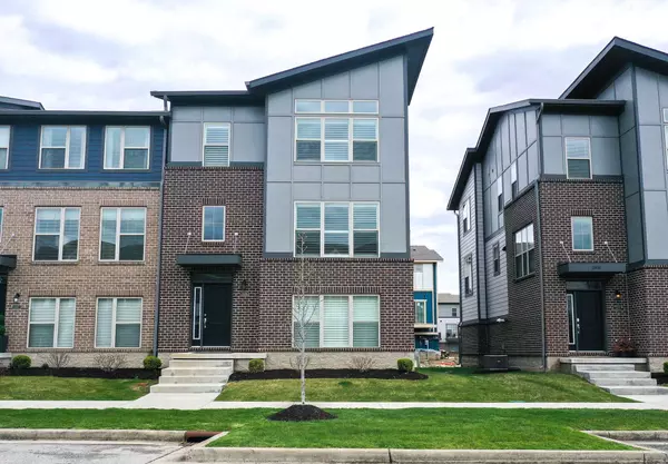 13484 Erlen DR, Fishers, IN 46037