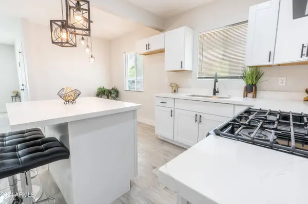 3210 W GARFIELD Street, Phoenix, AZ 85009